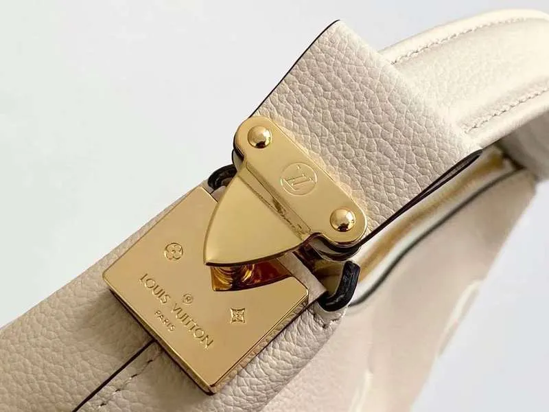 LOV2 Bags - Fashion Bags  2527