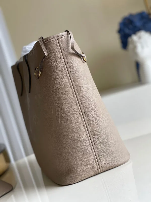 LOV2 Bags - Fashion Bags  2531