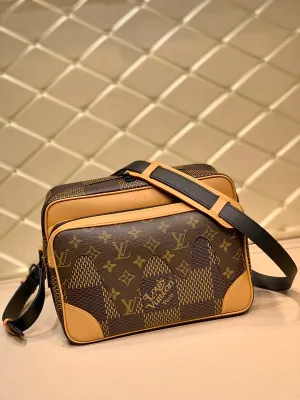 LOV2 Bags - Fashion Bags  2650