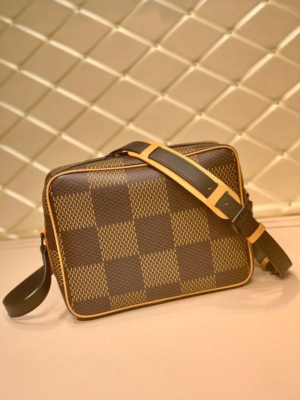 LOV2 Bags - Fashion Bags  2650
