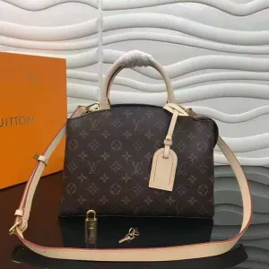 LOV2 Bags - Fashion Bags  849