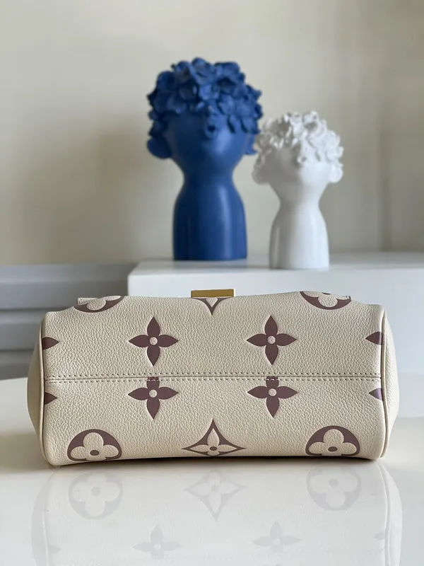 LOV2 Bags - Fashion Bags  981