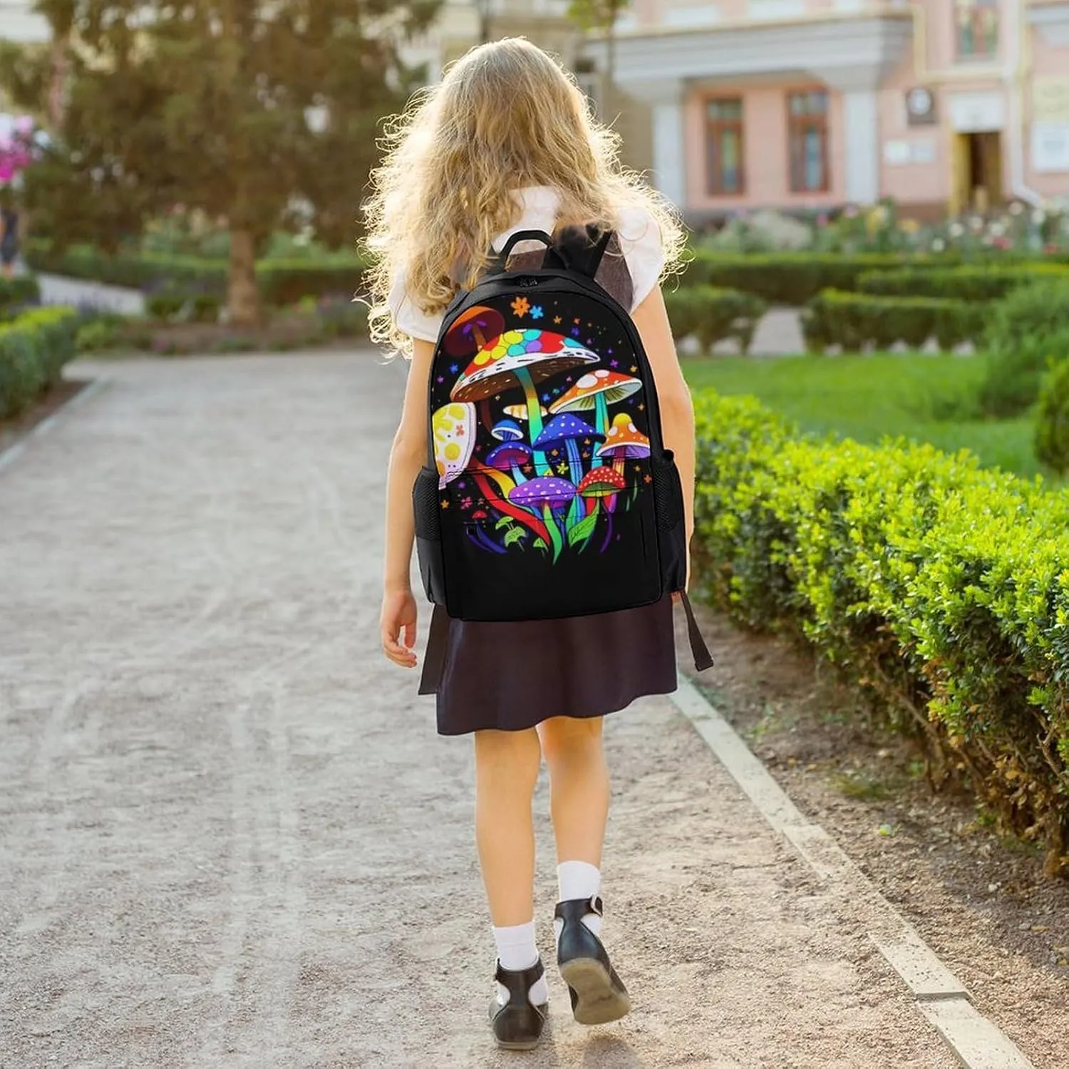 Men Women Polyester Hippie Magic Mushroom Flowers Art Daypack Big Capacity Shoulder Bag With Adjustable Shoulder Straps for Camping Travel Walking Cycling