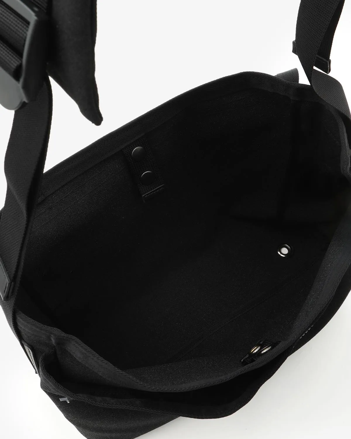 MESSENGER BAG SMALL