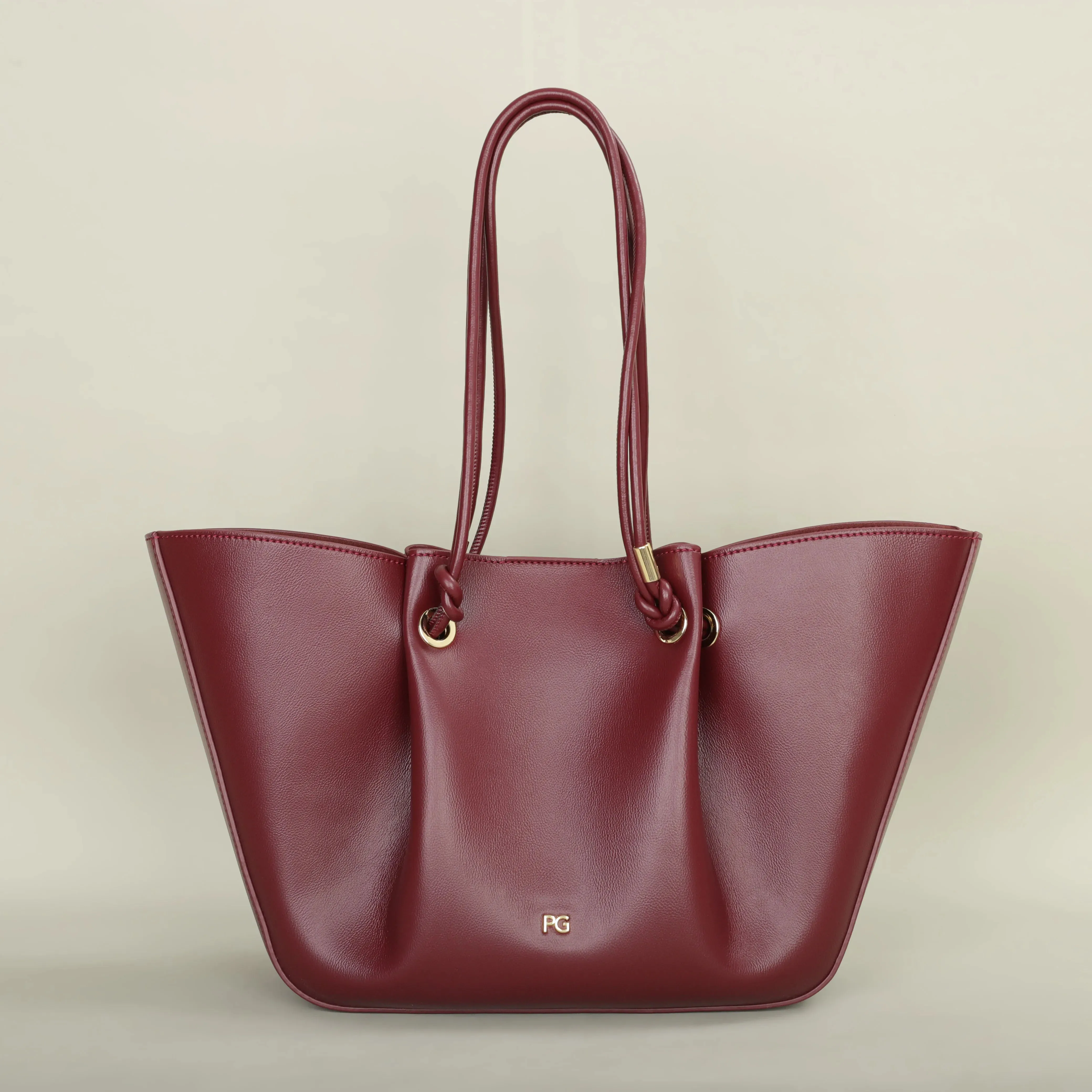 New Fusion Stylish PG Large-Capacity Light Luxury Atmosphere Women' Shoulder Bag