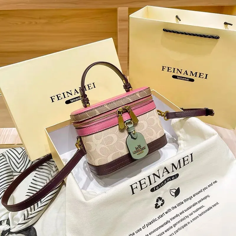 New minimalist and fashionable high-end carriage bag,