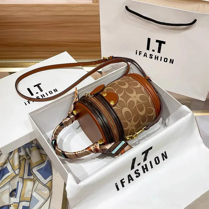 New minimalist and fashionable high-end carriage bag,