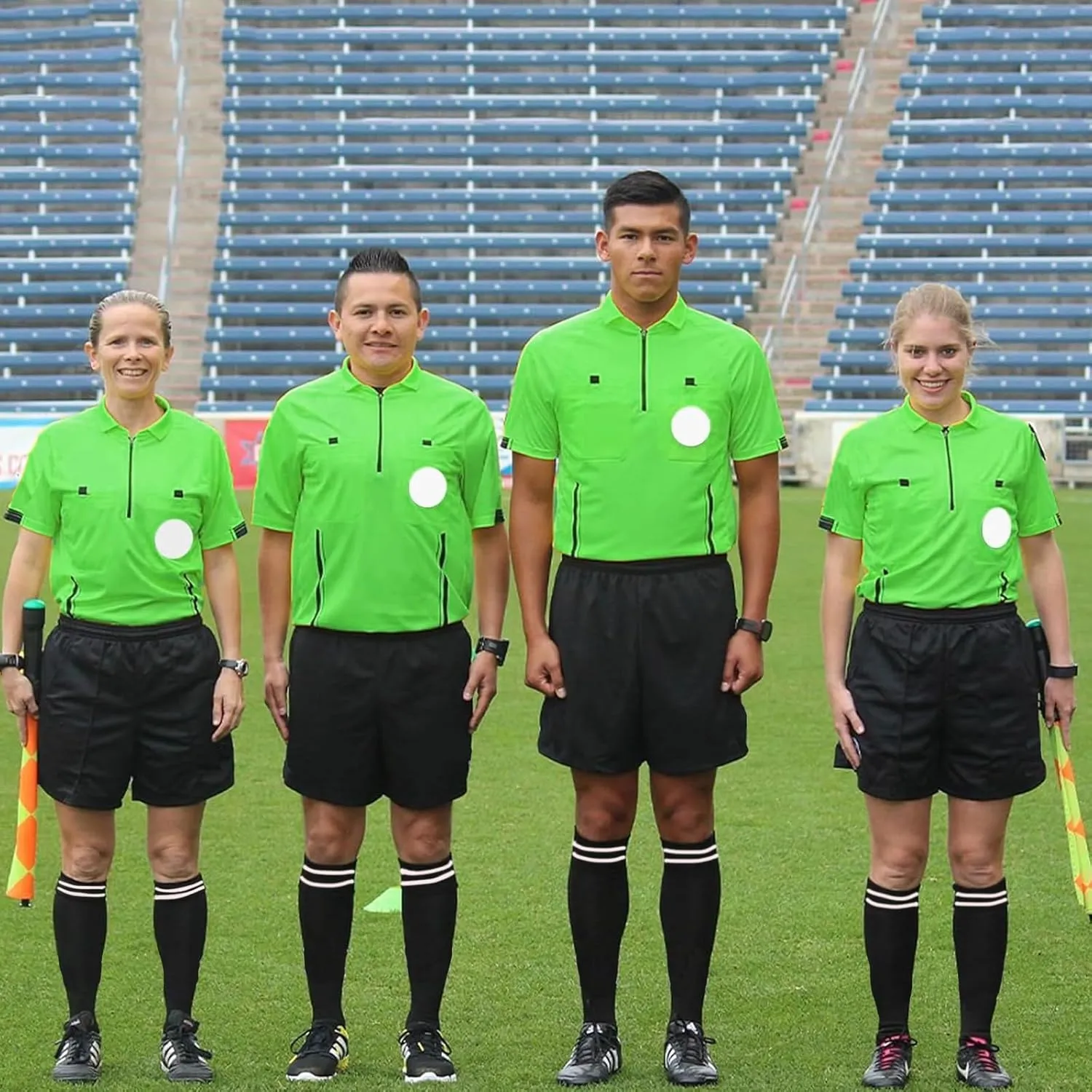 redgino Soccer Referee Kit Pro Soccer Referee Shirt Jersey,Ref Costume Shorts,Coach Whistle,Referee Socks, Linesman Flags and Cards Umpire Uniform Sport Accessory for Adult Teenager