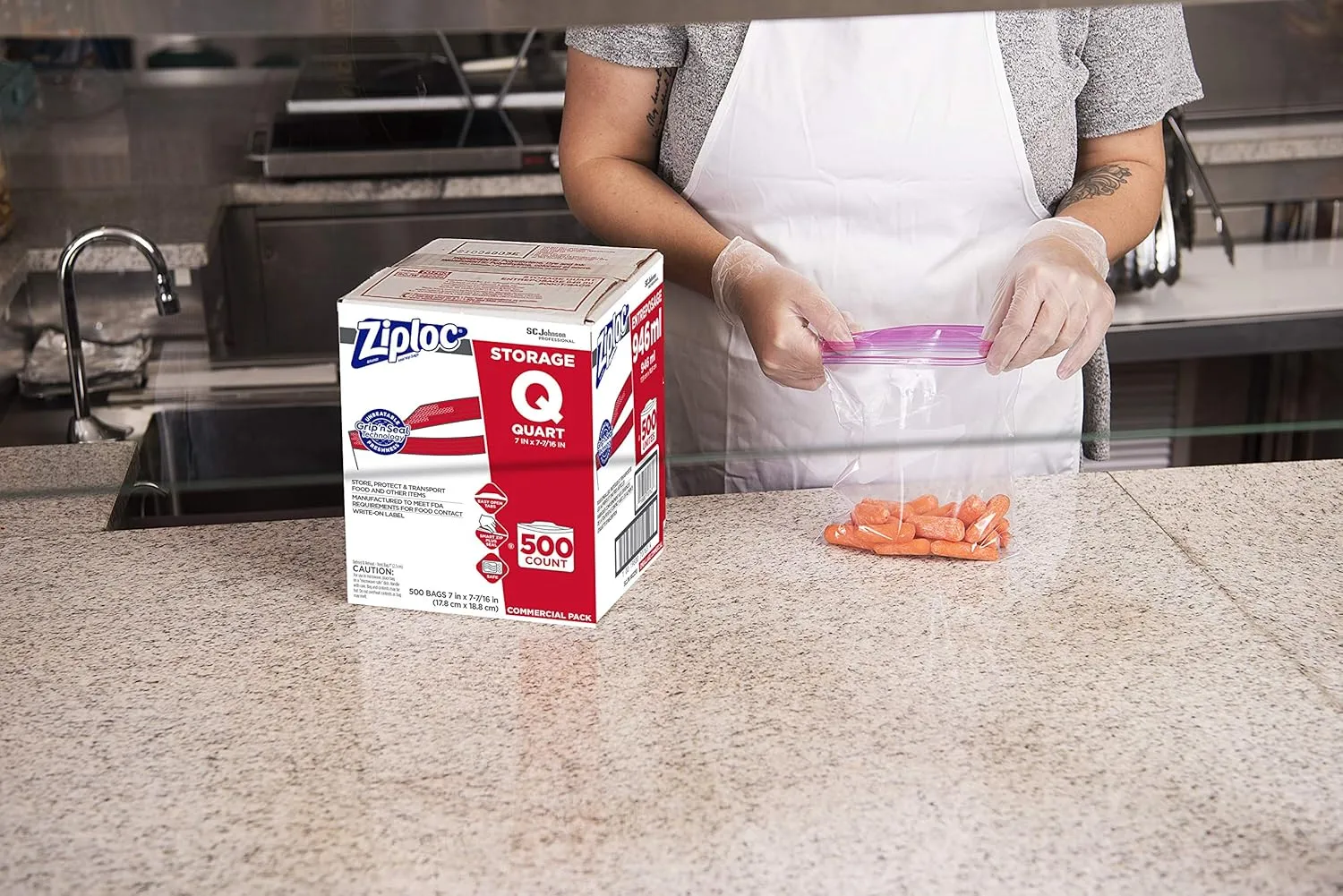 SC Johnson Professional Ziploc Storage Bags, For Food Organization and Storage, Double Zipper, Quart, 500 Count