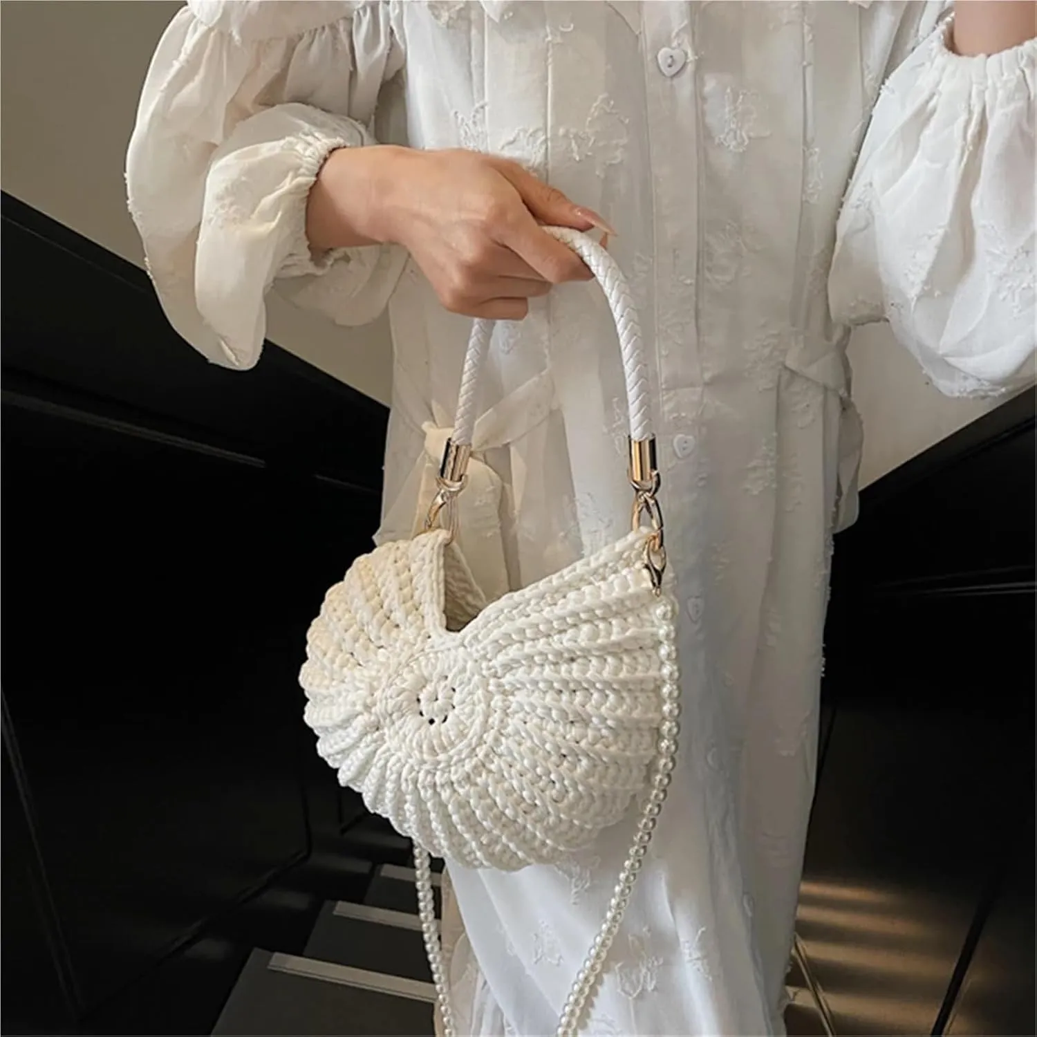 Seashell Bag Boho Shell Purse Handwoven Crossbody Bag for Women with Pearl Strap Leather Handle & Premium Hardware