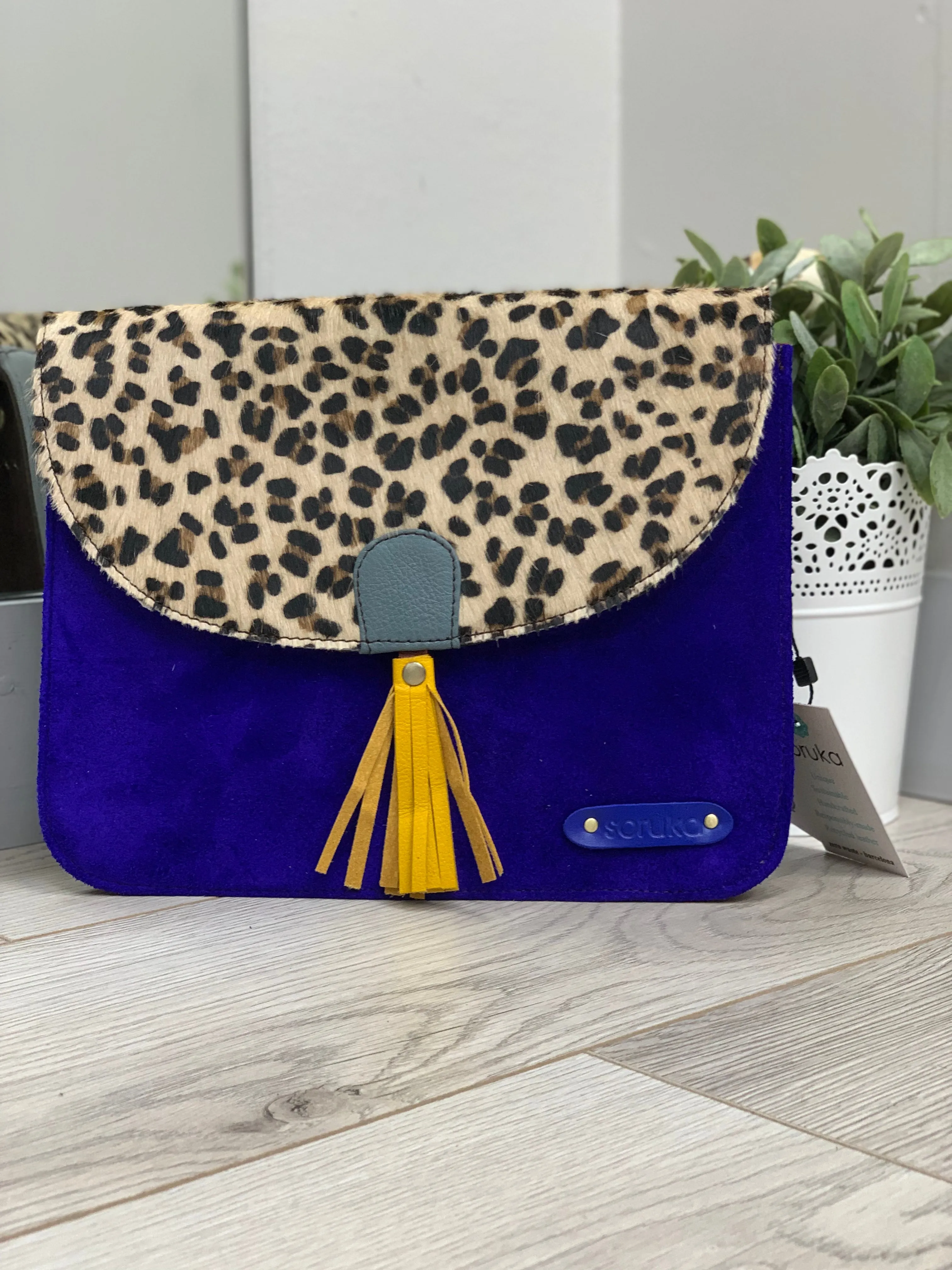 Soruka Crossbody bag
