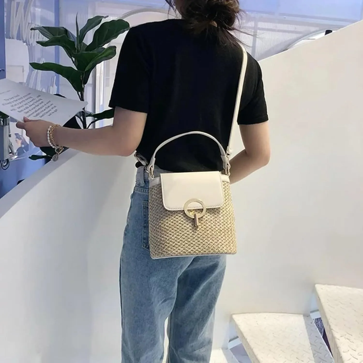 Summer Purses for Women 2025 Crossbody Waterproof Nylon Crossbody Bags for Woman Trendy Lightweight Carry on Bag(B)