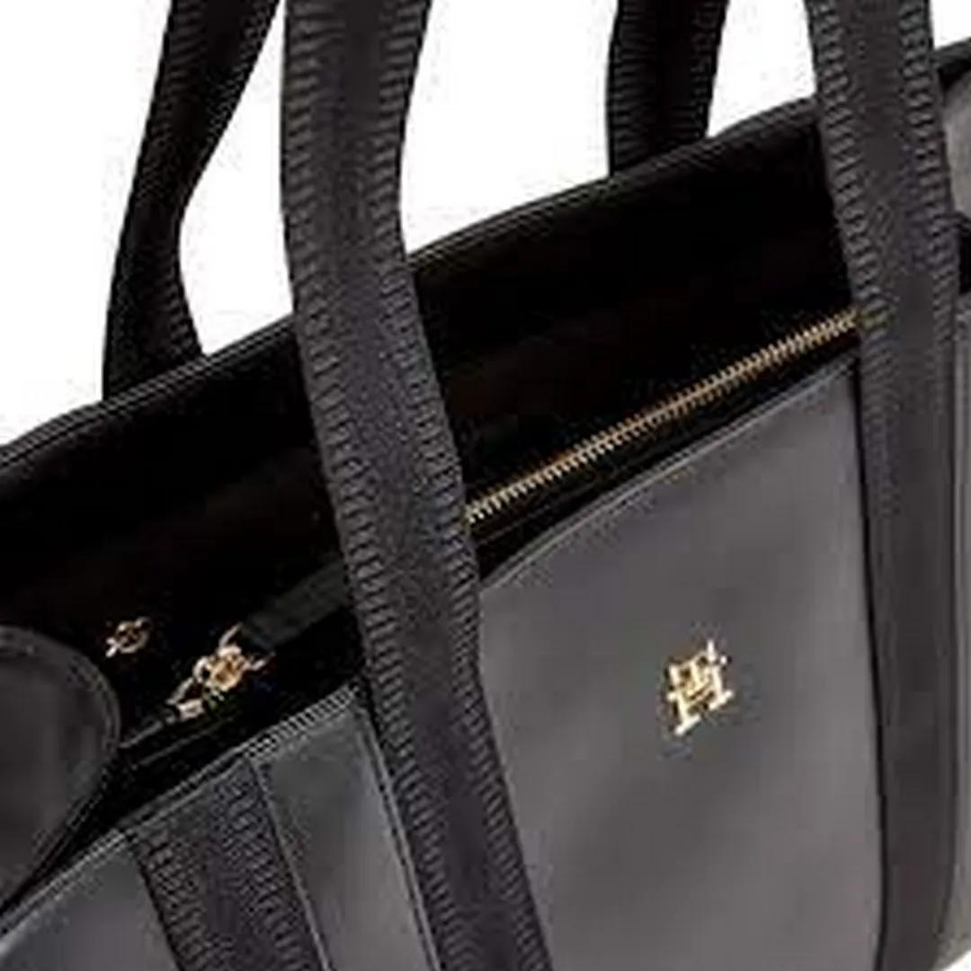 Th Identity Med Tote