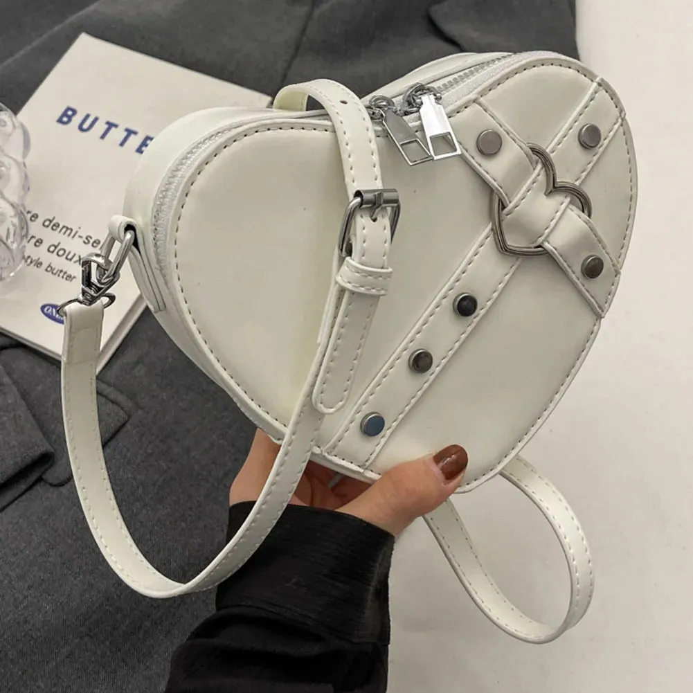 Vintage Heart Shape Crossbody Bags Y2K Small Chain Rivet Shoulder Bag PU Leather Gothic Tote Bag Fashion Women Crossbody Bag